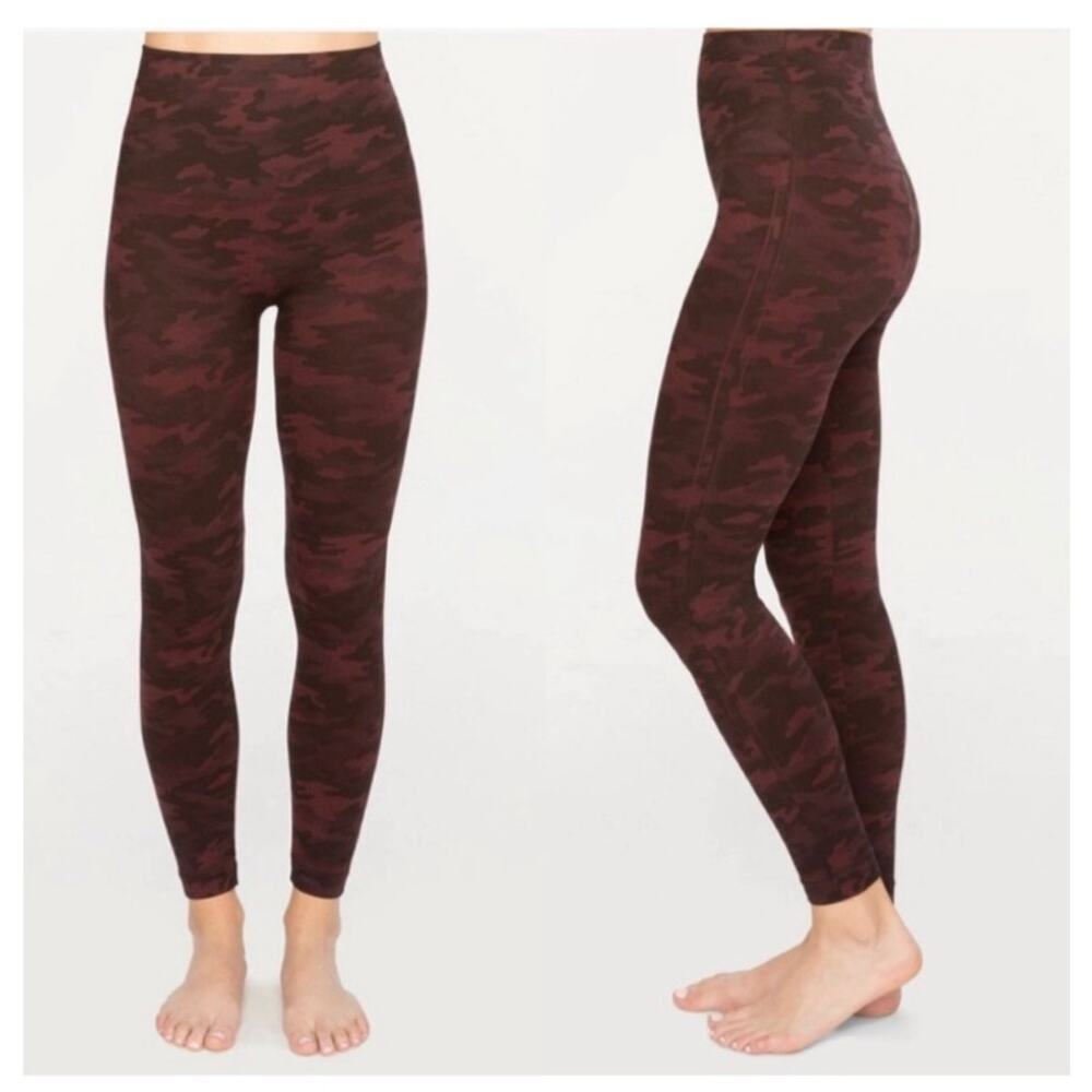 Spanx Look At Me Now Seamless Camo Leggings Burgundy Size Large